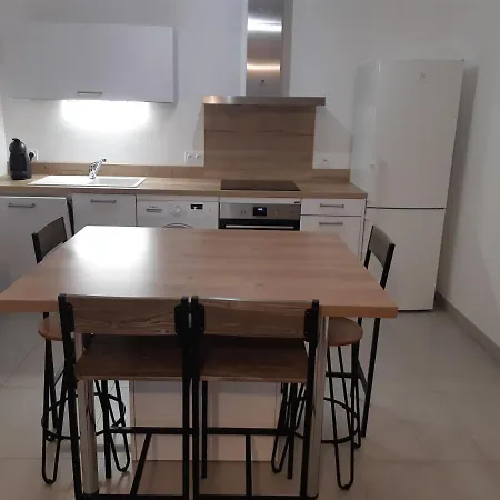 Proche Du Port De Lägenhet Bonifacio (Corsica)